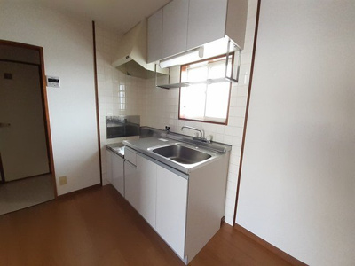 【キッチン】 | メゾン・ドゥ・リブ | コンパクトなキッチンで掃除もラクラク