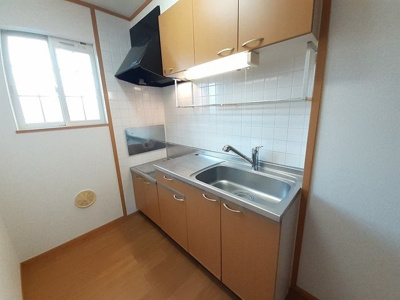 【キッチン】 | フリーデンＡ | キッチンです