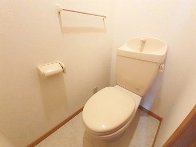 【トイレ】 | フリーデンＡ | トイレです