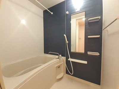 【浴室】 | グレイス別所南 | コンパクトで使いやすいお風呂です