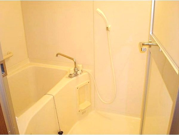 サンパティークの浴室