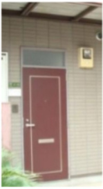 サンパティークの玄関