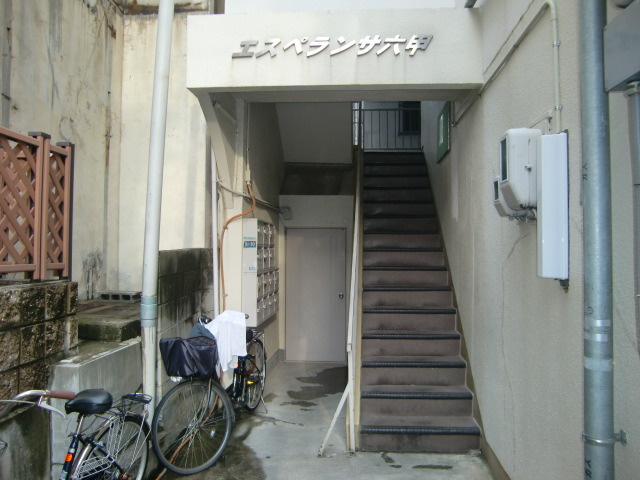 グランディア六甲ＳＴＯＲＩＡのエントランス