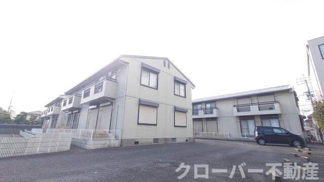 ソルトフィールドＮ・Ｍ　Ｂ棟のエントランス