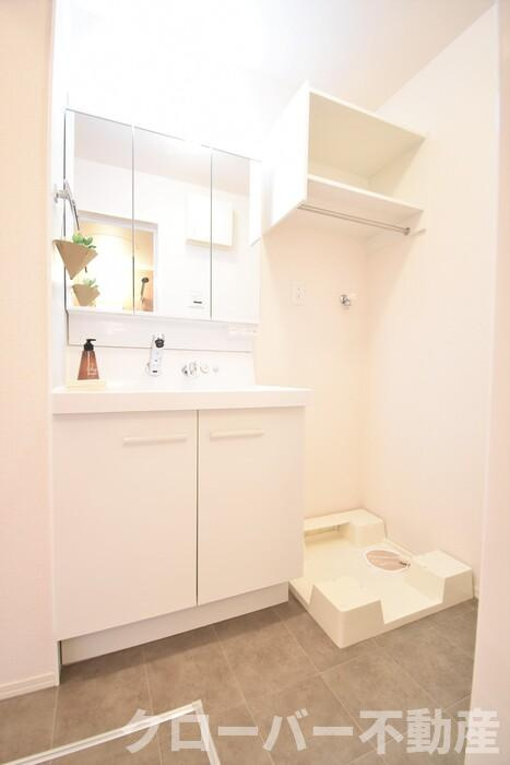 エントピアの洗面所|洗髪洗面化粧台・室内洗濯機置場