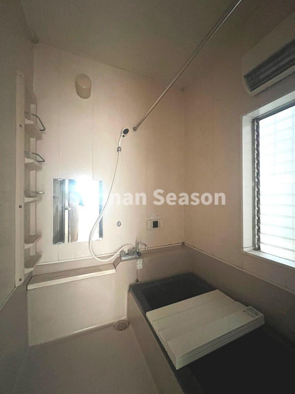 【浴室】 | ゆったりサイズの浴槽で、一日の疲れをしっかりリフレッシュ！