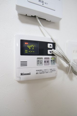 【設備】 | 堺市中区八田北町619-138貸家 | 給湯器