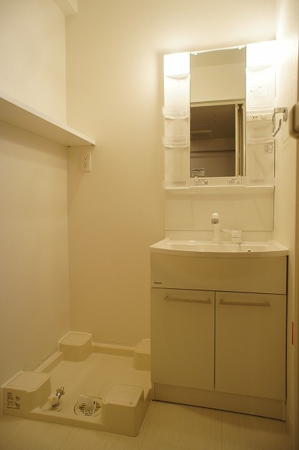 エンクレスト天神MERSの洗面所|スペースが確保できる洗面所です