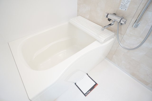 谷口町ハイツの浴室