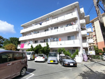 グリーンハイツ知念の画像