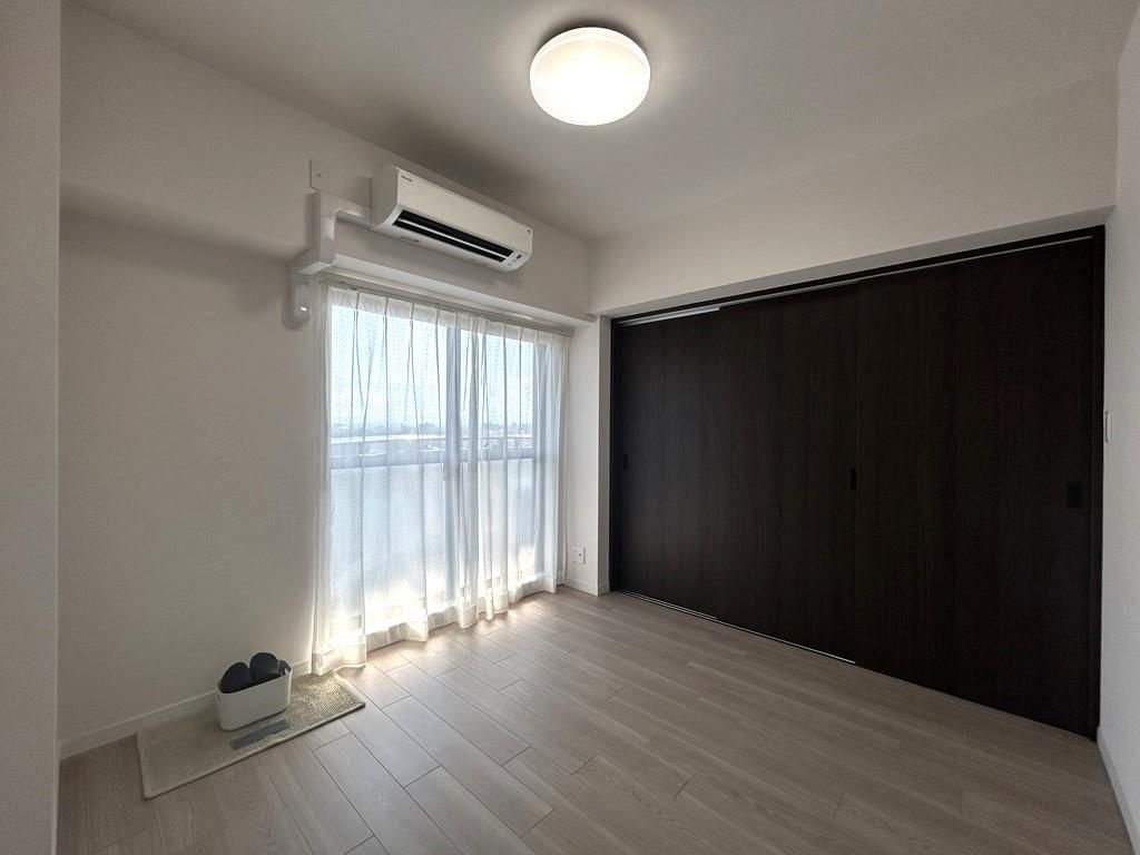 国立市東１丁目の中古マンションの洋室