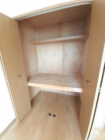 ミレニアムパークＡの収納|小物を収納するのに便利です