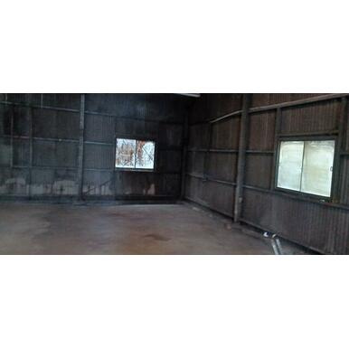 鶴⾒区駒岡３７．５坪の内装