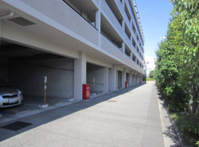 【駐車場】 | ステイツ千里藤白台 | 駐車場★