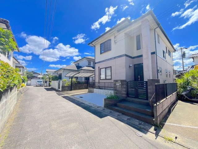 早良区田村5丁目戸建の前面道路含む現地写真
