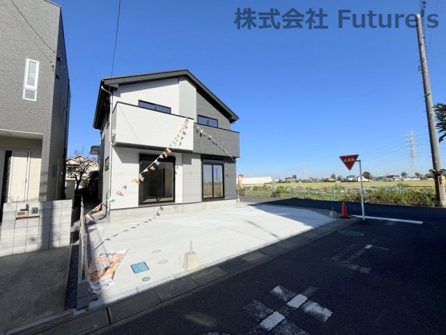 吉川市新栄1丁目　新築戸建　全1棟の前面道路含む現地写真|前面道路含む現地写真です。
