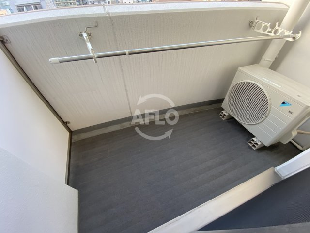 セレニテ梅田北のバルコニー|セレニテ梅田北　バルコニー