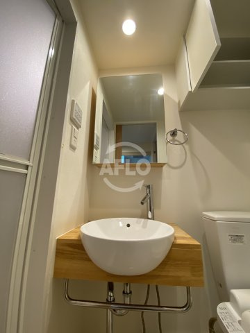 セレニテ梅田北の独立洗面台|セレニテ梅田北　洗面台