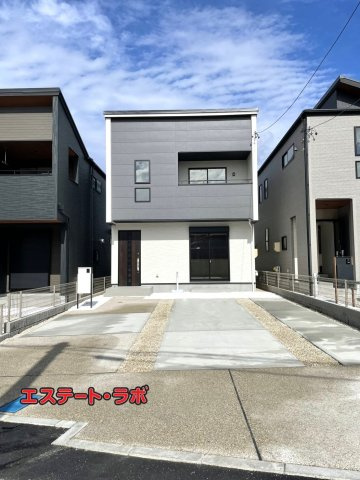 豊田市中町中郷　新築分譲住宅　全3棟　2号棟の外観|●完成物件の内覧受付中。
お気軽にお問合せください♪
