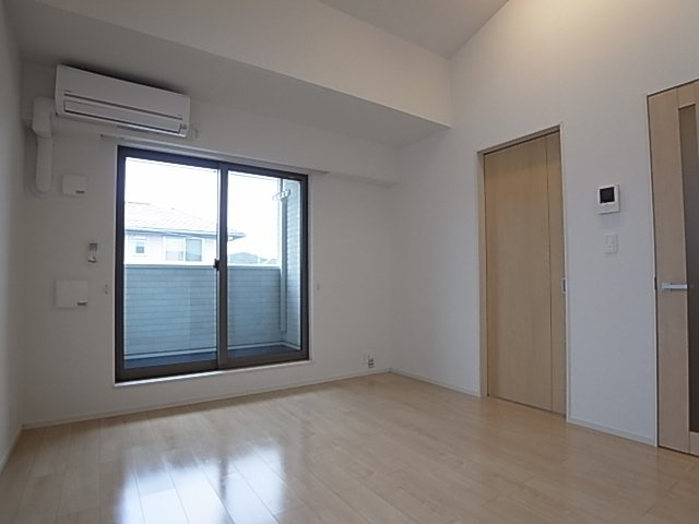 神戸市須磨区東落合３丁目のアパートの居間・リビング|リビング