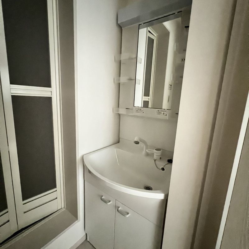 MELDIA大和田Ⅲ の独立洗面台|同物件別部屋内装写真参照