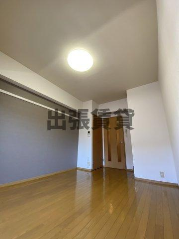 仲介手数料0円！！第3クインビルの洋室