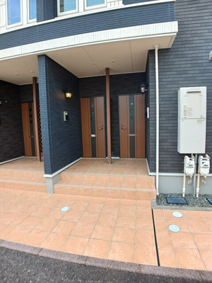 【エントランス】 | クレアンジュ | 【クレアンジュ】