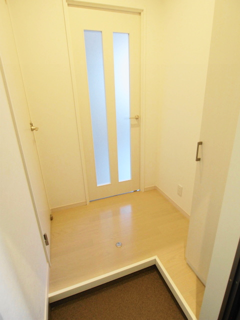 Grandtic Orange llの玄関