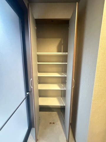 S-RESIDENCE平尾WESTの収納
