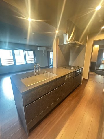 S-RESIDENCE平尾WESTのキッチン