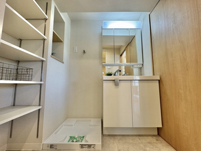 【独立洗面台】 | メゾン西永福 | 独立洗面台、朝の身支度には欠かせません