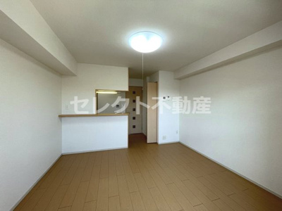 【居間・リビング】 | カーサ・ベルデ | 【カーサ・ベルデ】使いやすい居間です