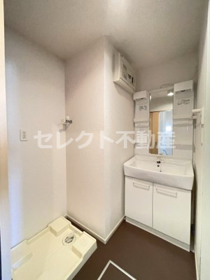 【洗面所】 | カーサ・ベルデ | 【カーサ・ベルデ】使いやすい洗面所です