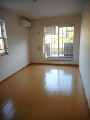 【居間・リビング】 | ヴィア・ラッテア河久保 | こちらの居間で趣味の時間をお楽しみください