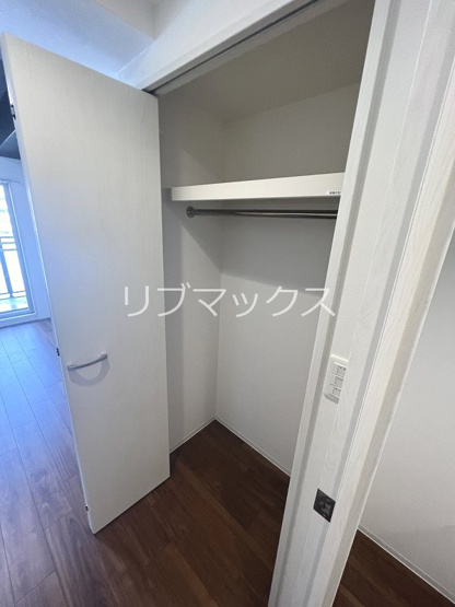 【収納】プレサンス江坂クォーレ