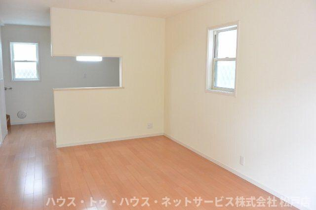 タウンコート二十世紀が丘の居間・リビング