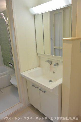 タウンコート二十世紀が丘の洗面所