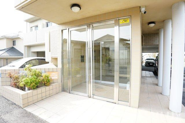 熊本市東区御領１丁目の賃貸マンションのエントランス