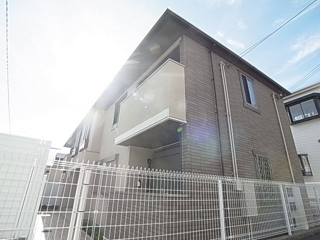 神戸市須磨区一ノ谷町２丁目のアパートの外観