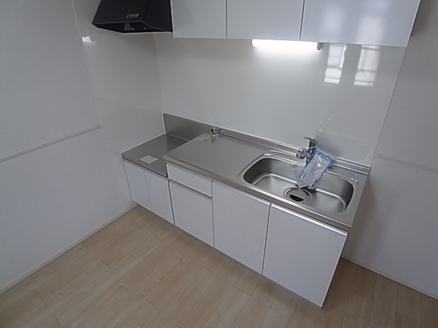 神戸市須磨区一ノ谷町２丁目のアパートのキッチン|キッチン