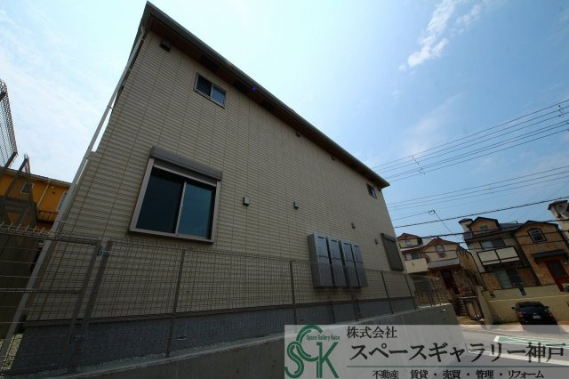 パルファン南落合01の外観