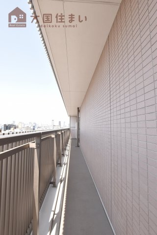 【バルコニー】 | エグゼレジデンスタワー