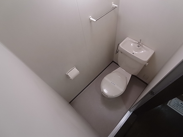 神戸市須磨区須磨浦通５丁目の賃貸マンションのトイレ|トイレ