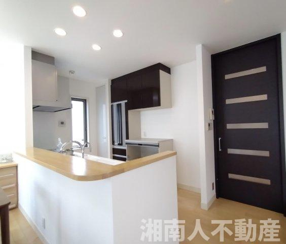 横須賀市佐島の丘2丁目　中古戸建のキッチン|キッチンです