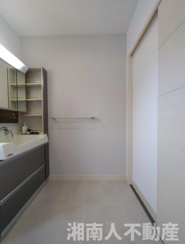 横須賀市佐島の丘2丁目　中古戸建の脱衣所