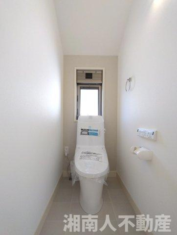 横須賀市佐島の丘2丁目　中古戸建のトイレ|トイレです