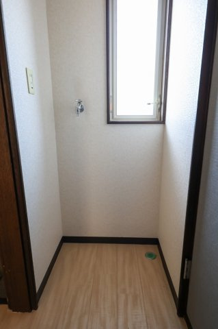 城北ハイツA・Bのその他|洗濯機置き場(同間取りの103号室のお写真です）