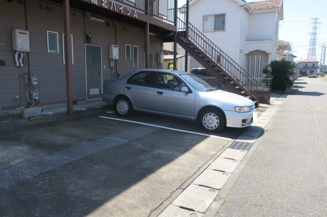 城北ハイツA・Bの駐車場|駐車場