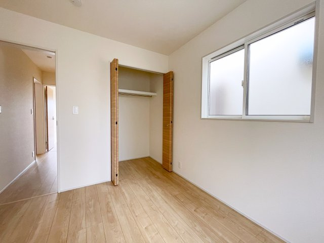 新築戸建・建売　東松山市新宿町　BLOOMING GARDEN　全2棟の収納|ハンガーパイプもついているので干した洗濯物をそのままかけることができる！