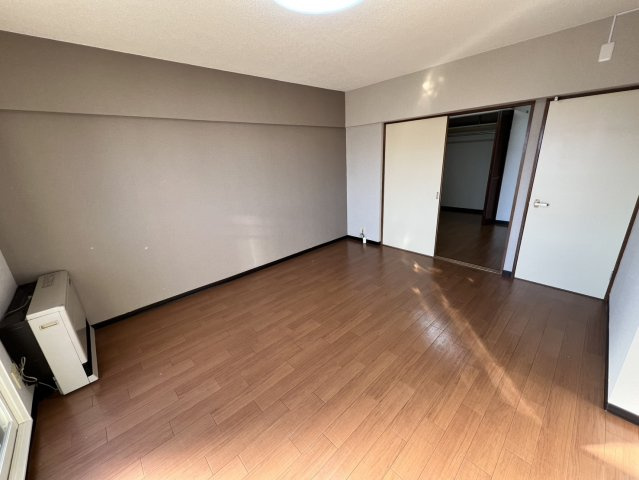 リベラルの居間・リビング